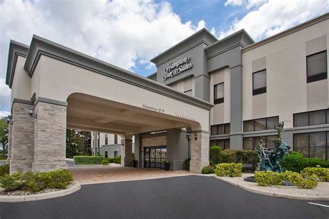 hampton inn villages